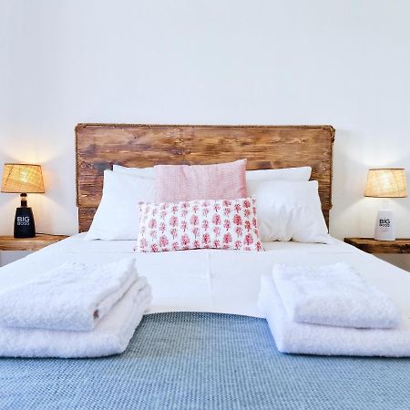Dona Marqueza - Wifi, Ac, Praia & Centro Carvoeiro 350M Luaran gambar